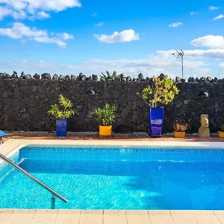 Vila Puerto Del Carmen Sleeps 6 Pool Air Con Wifi *